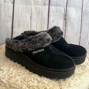Skechers mules